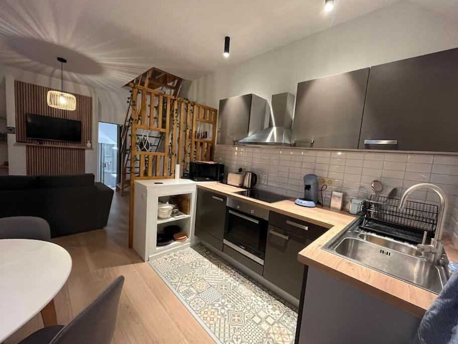 Duplex Avec Parking A 100M De La Mer Де Пане Екстериор снимка